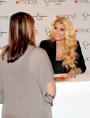 Jessica Simpson pic #409463