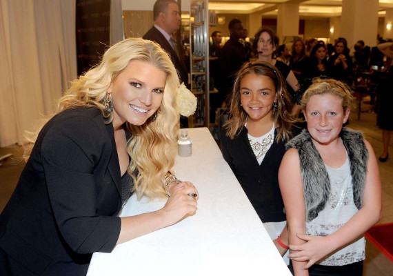 Jessica Simpson pic #409462