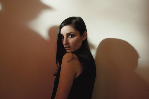 Jillian Banks pic #732015