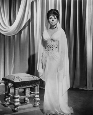 Joan Collins pic #246429