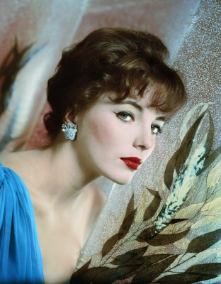Joan Collins pic #182429