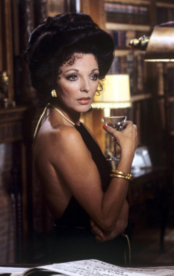 Joan Collins pic #361673