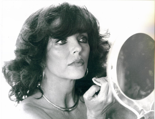 Joan Collins pic #361774