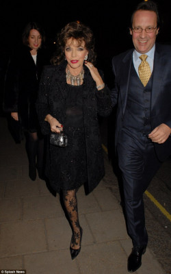Joan Collins pic #652577