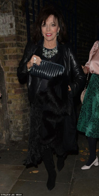 Joan Collins pic #975545