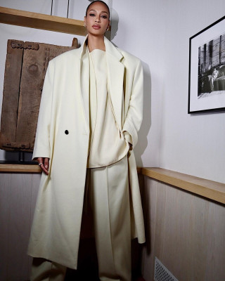 Joan Smalls pic #1373172