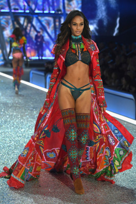Joan Smalls pic #895800