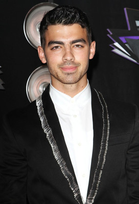 photo 22 in Joe Jonas gallery [id444955] 2012-02-13 00:00:00