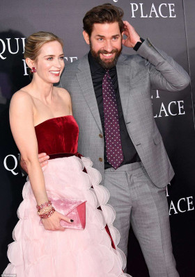 John Krasinski pic #1027409