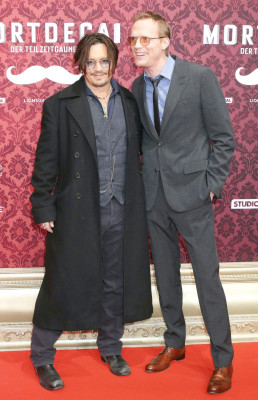 Johnny Depp pic #755539