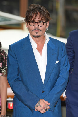 Johnny Depp pic #1175745