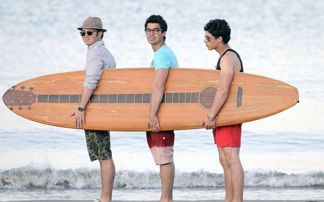 Jonas Brothers pic #676885