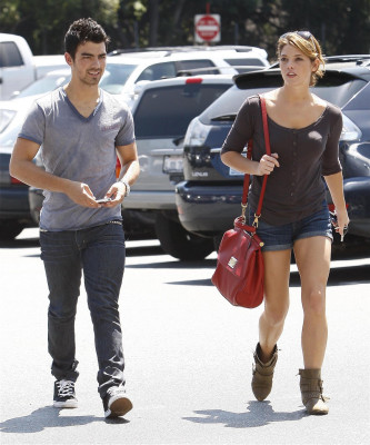 Jonas Brothers pic #677766