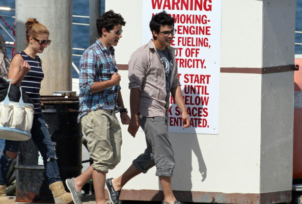 Jonas Brothers pic #677392