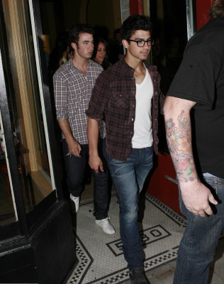 Jonas Brothers pic #674517