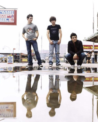 Jonas Brothers pic #142479