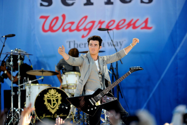Jonas Brothers pic #259269