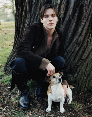 photo 14 in Jonathan Rhys-Meyers gallery [id248977] 2010-04-16 00:00:00