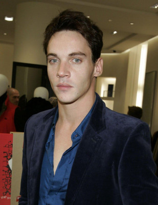 Jonathan Rhys-Meyers pic #616000