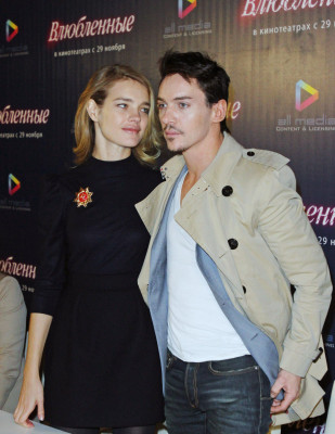 Jonathan Rhys-Meyers pic #602070