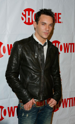 Jonathan Rhys-Meyers pic #725750