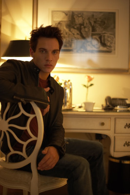 Jonathan Rhys-Meyers pic #612299