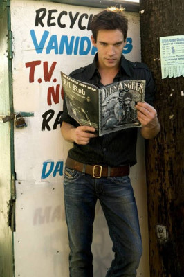 Jonathan Rhys-Meyers pic #612304