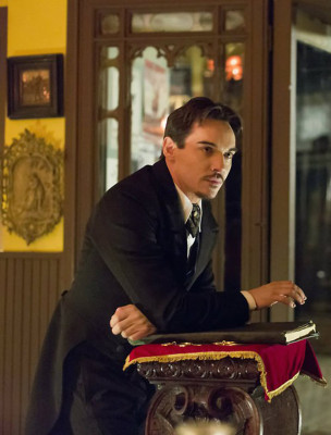 Jonathan Rhys-Meyers pic #642313