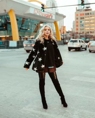 Jordyn Jones pic #998622