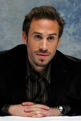 photo 3 in Joseph Fiennes gallery [id295695] 2010-10-15 00:00:00