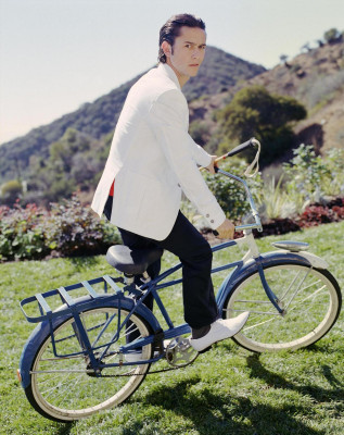 photo 24 in Joseph Gordon-Levitt gallery [id270248] 2010-07-13 00:00:00