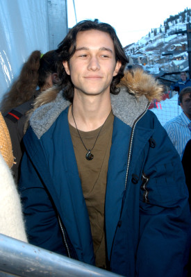 photo 10 in Gordon-Levitt gallery [id270351] 2010-07-14 00:00:00