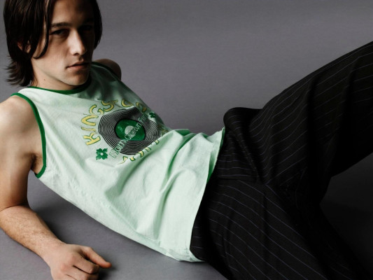 photo 3 in Joseph Gordon-Levitt gallery [id176376] 2009-08-10 00:00:00