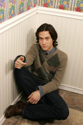 photo 15 in Gordon-Levitt gallery [id206731] 2009-11-30 00:00:00