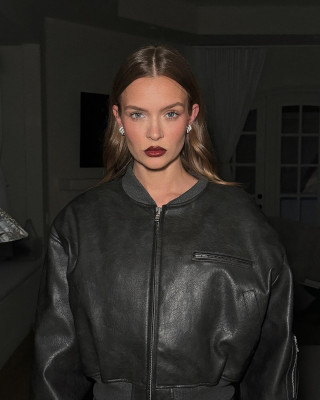 Josephine Skriver pic #1347876