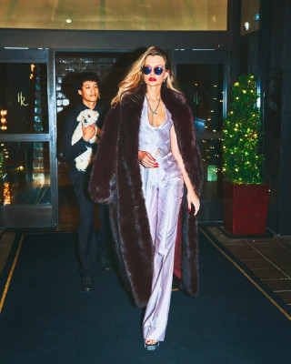 Josephine Skriver pic #1366418
