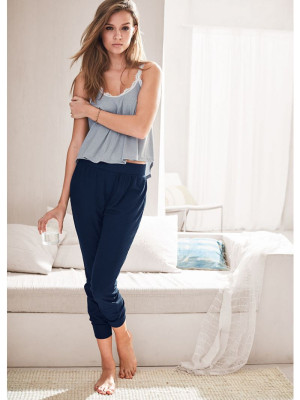 Josephine Skriver pic #915295