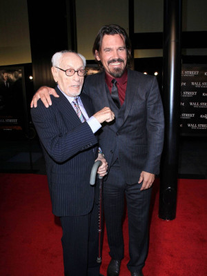 Josh Brolin pic #290388