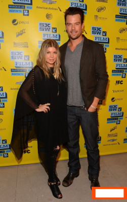 Josh Duhamel pic #590192