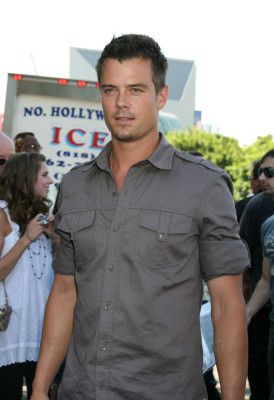 Josh Duhamel pic #107622