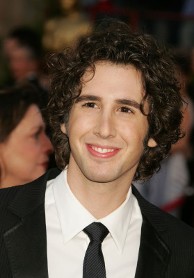 Josh Groban pic #57666