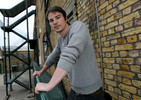 photo 12 in Josh Hartnett gallery [id151693] 2009-04-29 00:00:00