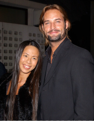 Josh Holloway pic #44860