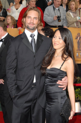 Josh Holloway pic #69097