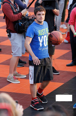 photo 19 in Josh Hutcherson gallery [id671986] 2014-02-24 00:00:00