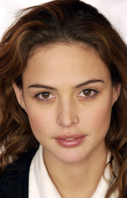 Josie Maran pic #195709