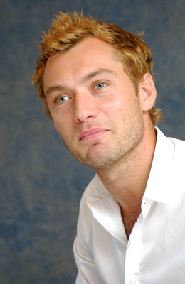 Jude Law pic #427000