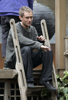Jude Law pic #47463
