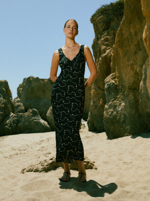 Julia Bergshoeff for Reformation