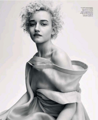 Julia Garner pic #1209537